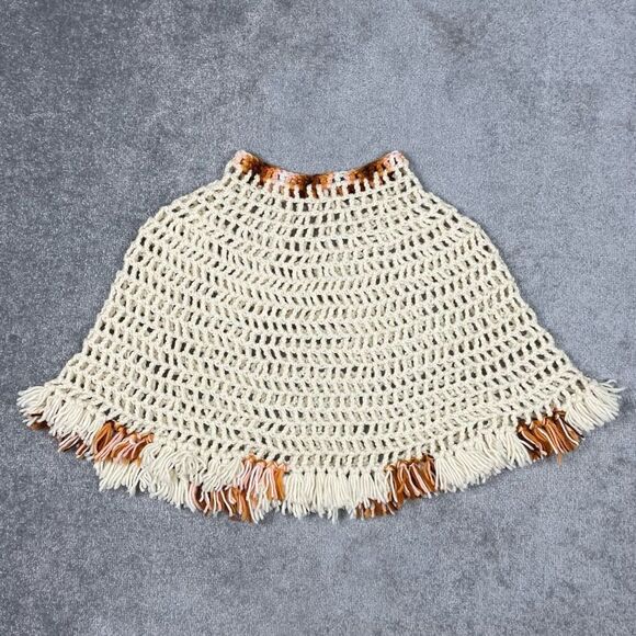 Vintage 60s 70s Cream Hand Crocheted Fringe Poncho One Size - Picture 1 of 4